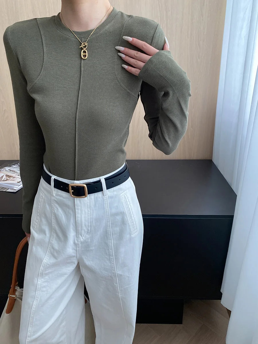 Women's casual stitching slim fit shoulder slimming base long sleeved T-shirt