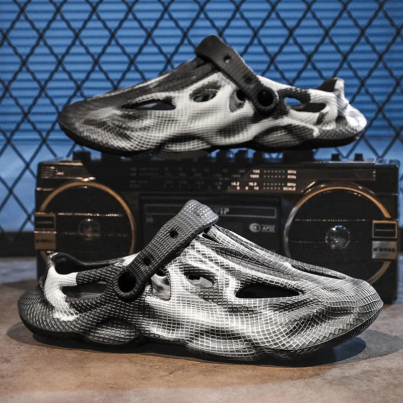 Men's Slippers New 2025 Platform Sandals for Men Anti-slip Mens Shoes Man Wearing Outside Summer Hollow Breathable Flat Pvc