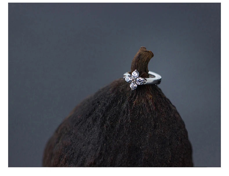 Modian Dazzling Hoop Earrings For Women Flower Cubic Zirconia Round Hoops Ear Fashion 925 Sterling Silver Fashion Jewelry Bijoux