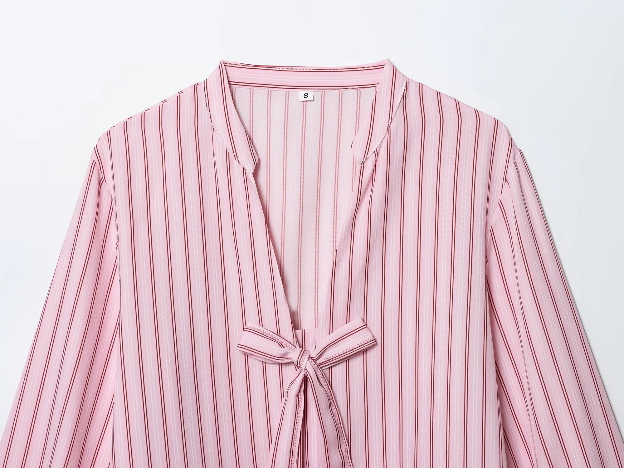 Women Striped Printed Lace-Up Shirt With Bow New Puff Long Sleeves V-Neck Hollow Out Blouses Sweet Ladies Fashion Tops