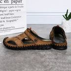 2023 Sandals Summer Men Leather  Classic Men Shoes Slippers Soft Sandals Men Roman Comfortable Outdoor Walking Footwear