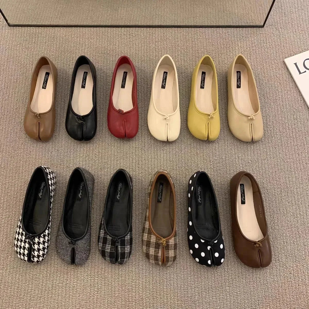 Flat Shoes Woman Microfiber Leather Comfy Flats Split Toe Slippers Soft Bottom Loafers Brief Ladies Trotter Moccasins 2025 ﻿