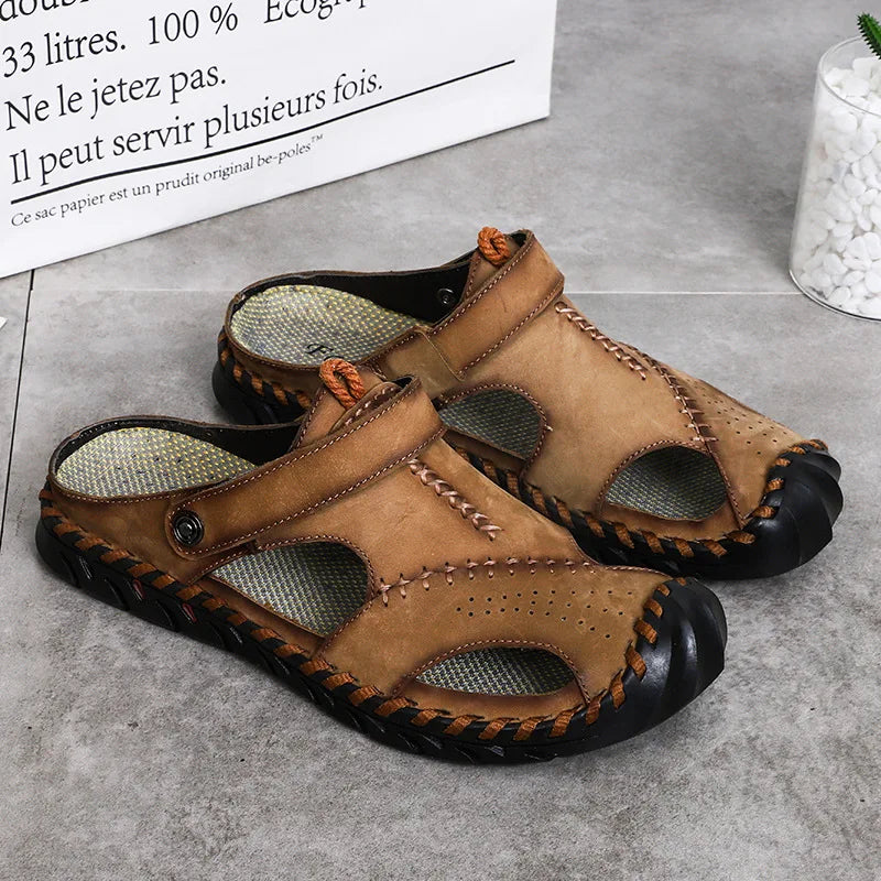 2023 Sandals Summer Men Leather  Classic Men Shoes Slippers Soft Sandals Men Roman Comfortable Outdoor Walking Footwear