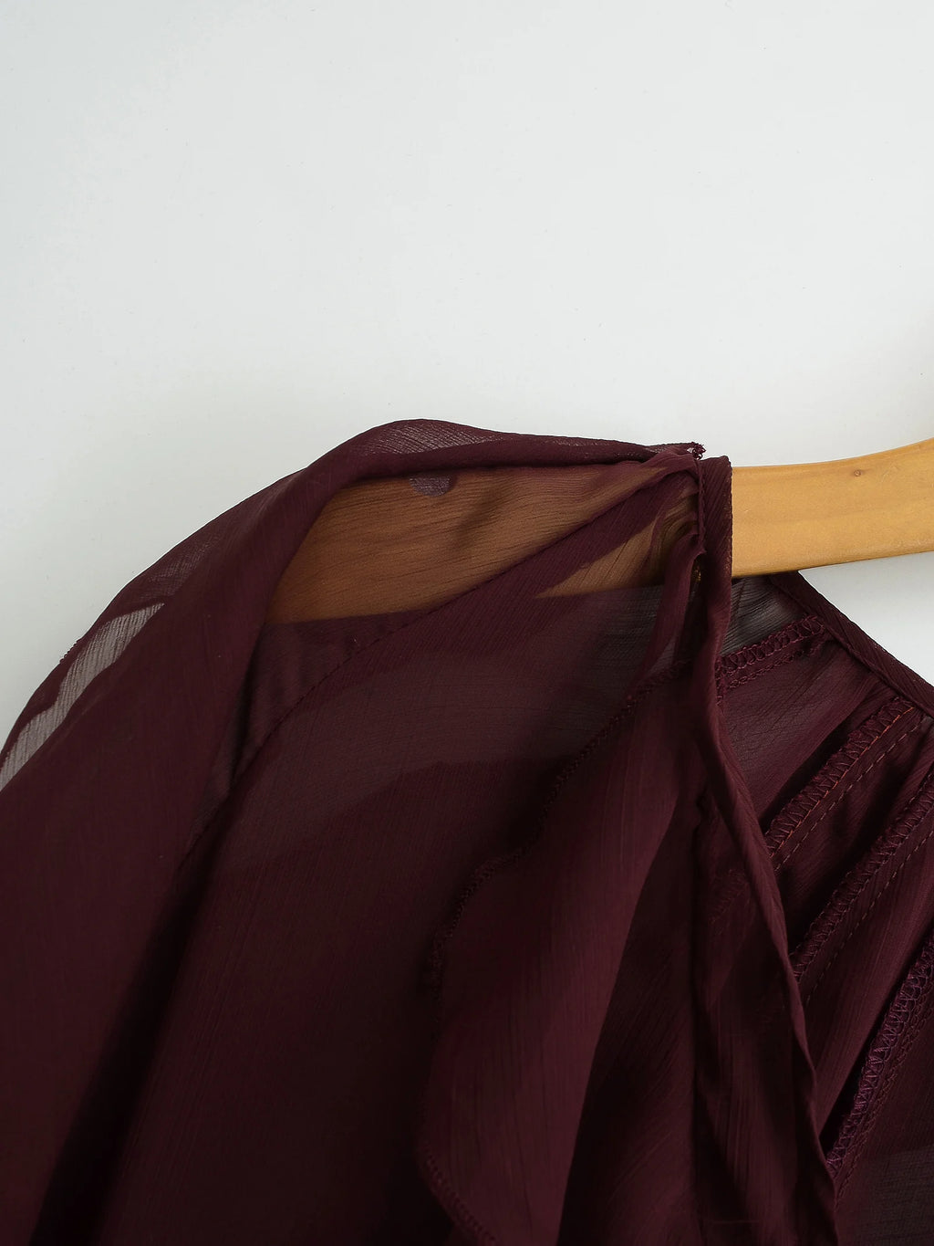 HH Women Ruffles Tierred Thin Blouses Solid Elegant Woman V Neck Long Sleeve Shirt 2025 Fashion High Street Lady Chic Tops