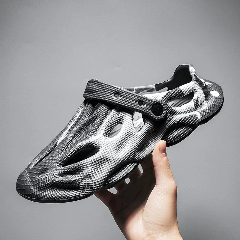 Men's Slippers New 2025 Platform Sandals for Men Anti-slip Mens Shoes Man Wearing Outside Summer Hollow Breathable Flat Pvc