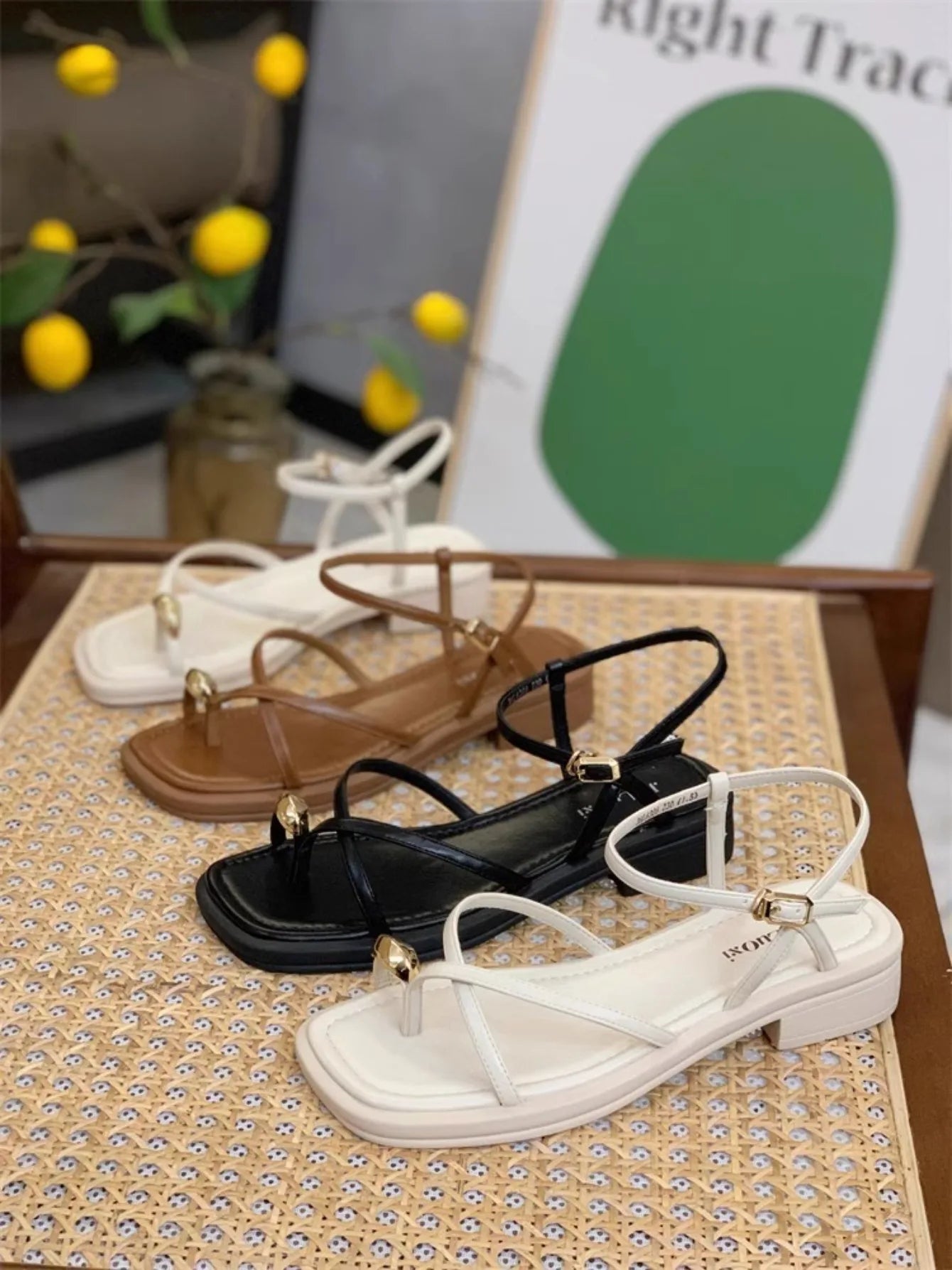 High Heel Sandals for Women New Summer 2025 Girls Low Heel Comfortable Sports and Casual Solid Sandals for Women Sandalias