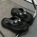 Woman flip flops Popular Design Shoes 2025 trend Casual Platform Sandals non-slip Outdoor slippers Unique features Flat sandals