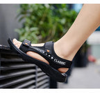 Classic summer sandals for men and women, lightweight and breathable, with Velcro trendy sandals, open-toe sandals