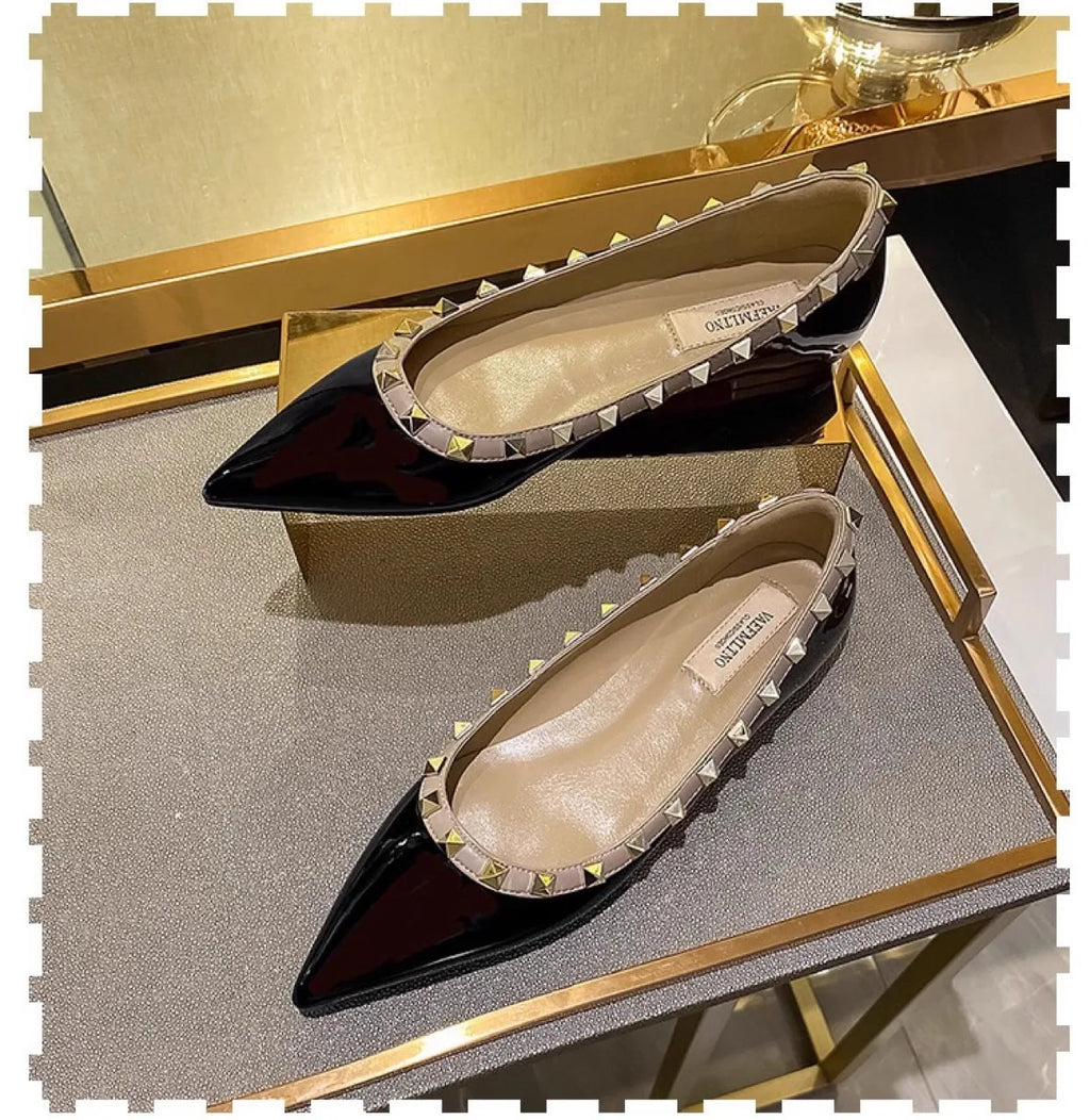 Woman Flats Pointed Toe 2025 Autumn Shallow Mouth Rivets Dress Fashion Flat Shoe Comfortable Patent Leather Outdoor Casual Shoes
