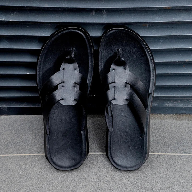 Men's High Quality Sandals Summer Men Shoes Breathable Walking Beach Slippers Outdoor Sandals Casual Fashion Male Filp Flops