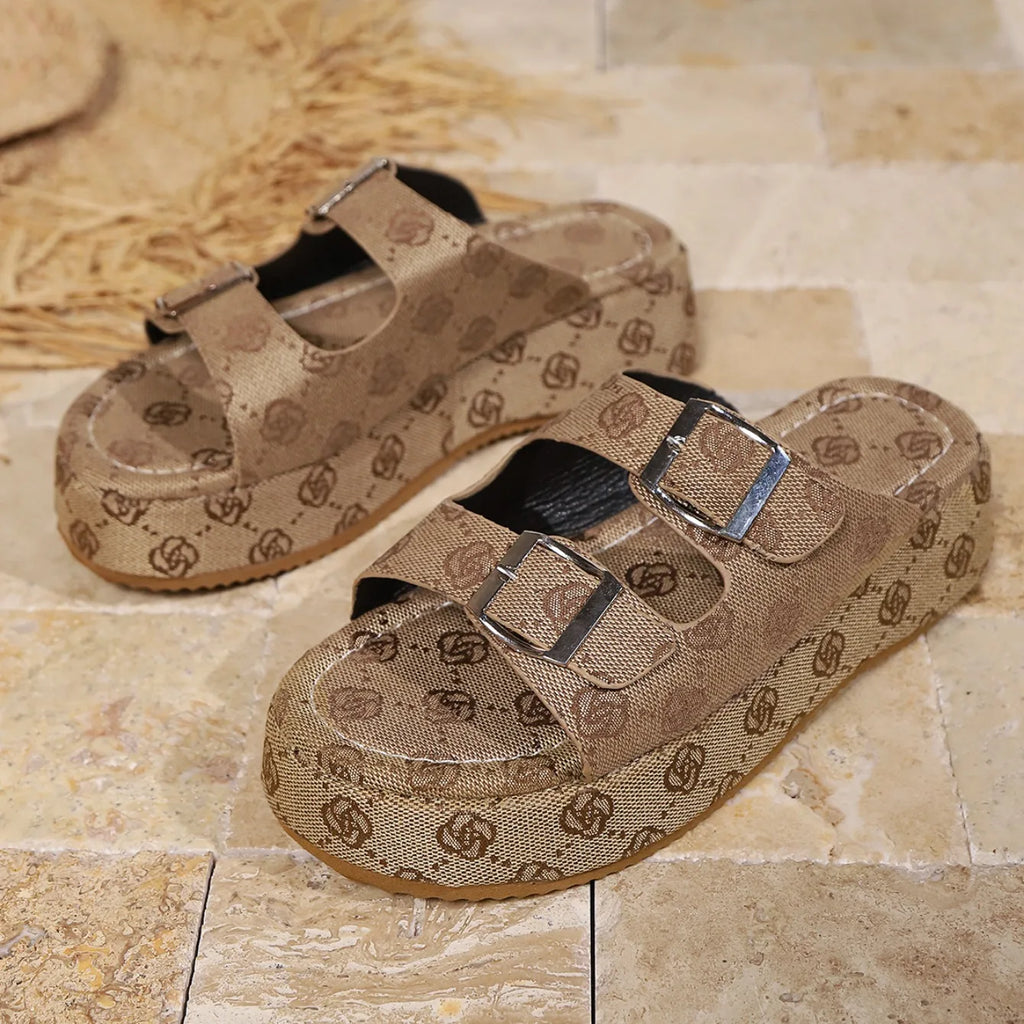 Women's Slippers 2024 New Hot Summer Fashion Women's Sandals Platform Woman Slippers Banquet Party Beach Sandals Slides Women