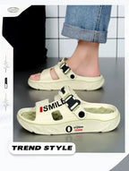 2025 New Men's Massage Slippers Indoor Outdoor Sandals Beach Comfortable Soft Slides Clogs Casual Shoes Men Women Home Slippers