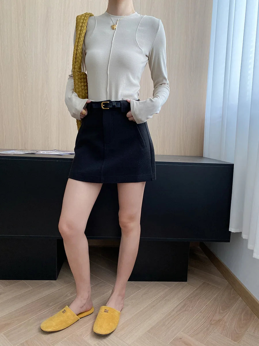 Women's casual stitching slim fit shoulder slimming base long sleeved T-shirt