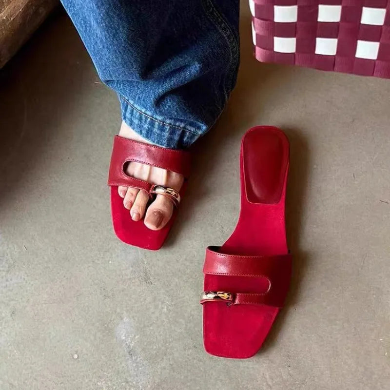 Women Slippers Casual Anti-slip Designer Slippers Comfortable Outdoor Sandals Fashion Elegant Flat Shoes Summer New Slides Women