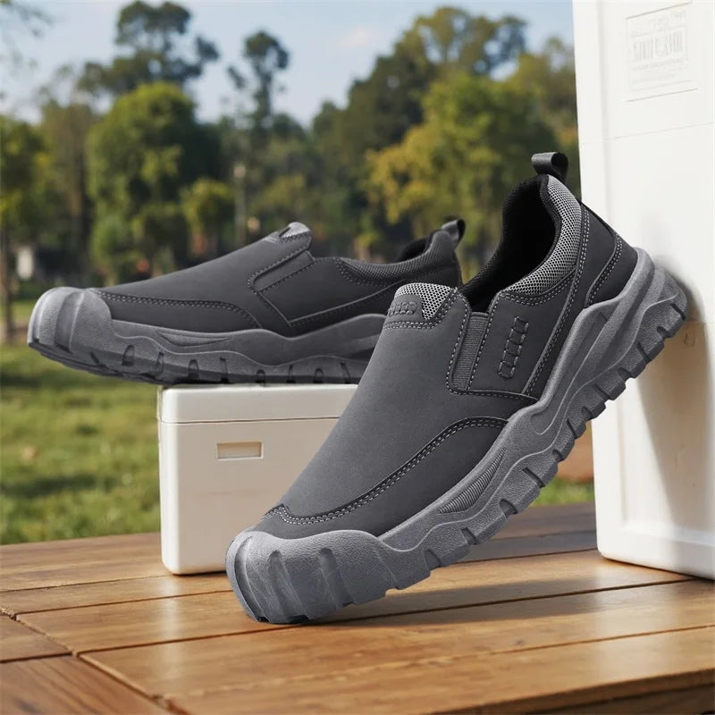 Men's shoes for work, leisure, and outdoor activities in spring and autumn, convenient to step on, suitable for sports and work
