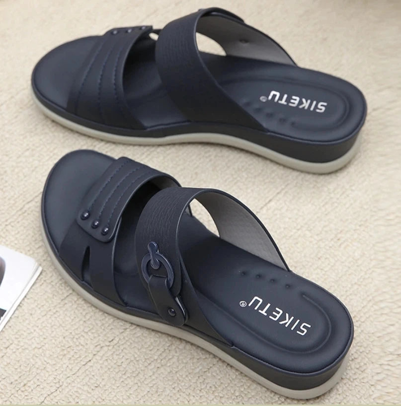 Female Shoes Slippers Soft Big Size Low Platform Summer Clogs Woman Luxury Slides Comfort Beach Designer Scandals Casual