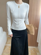 Women's casual stitching slim fit shoulder slimming base long sleeved T-shirt