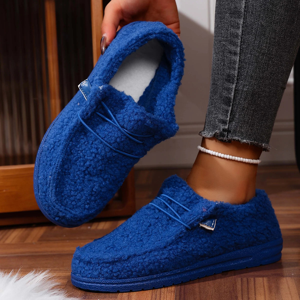 Women Flats Boots 2025 New Fashion Winter Warm Plush Shoes Casual Comfortable Thick Bottom Flats Boots Women Shoes for Women