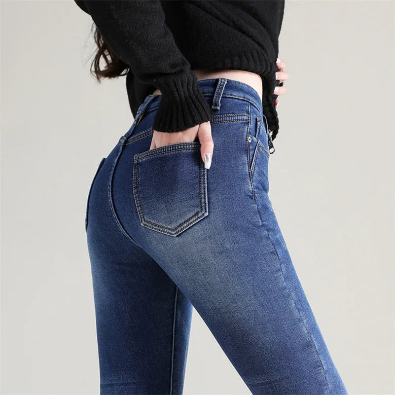 New Winter Women Snow Thermal Fleece Skinny Jeans Casual Lady Warm Velvet Thick Pencil Pants Female Basic Fleece Denim Trousers