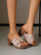 Women Slippers 2025 Summer New Fashion Elegant Soft Platform Shoes Ladies Chunky Heels Buckle Designer Slippers