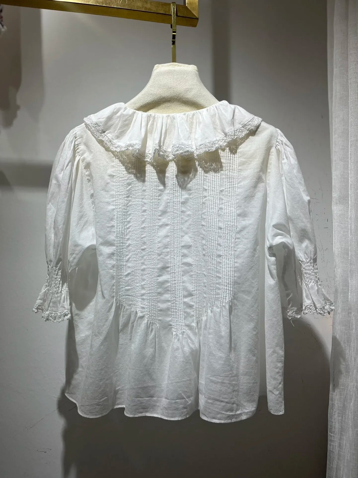 Lace Stitching Women's Pleated Blouse Summer Ruffles Edge V-Neck Puff Sleeve Casual Female Shirt