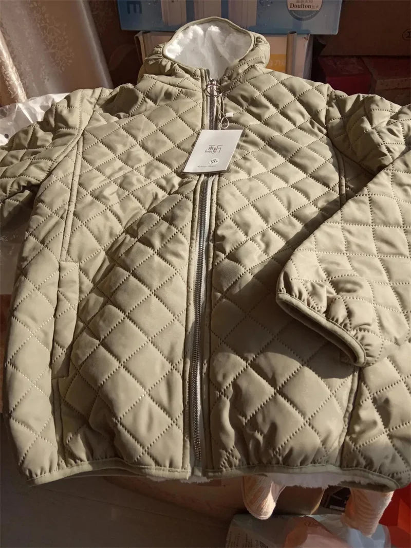 Winter Lambswool Coat 2025 Small Cotton-Padded Coat Women's Short Parkas Warm Cotton Jacket Joker Hooded Outwear Ladies Overwear