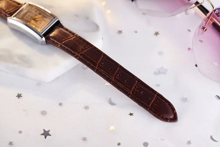 Fashion Couple Watch Luxury Rectangle Dial Women Quartz Watch Men Leather Band Casual Women Leather Wristwatch Relogio Masculino