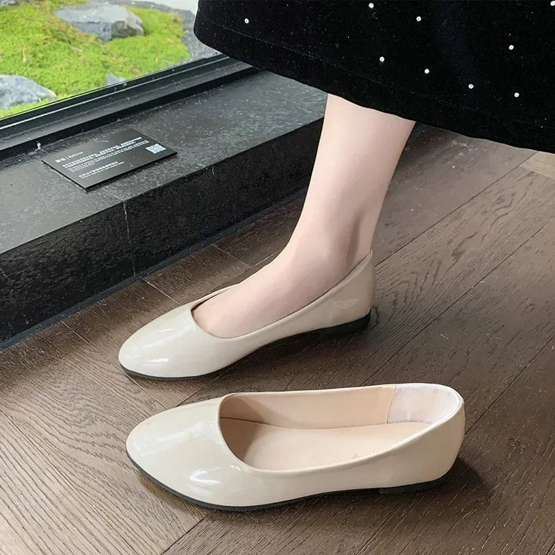 Women Candy Color Ballet Flats White Wedding Shoes Woman Flats Patent Leather Slip on Shoes Zapatos Mujer Ladies Boat Shoes NEW