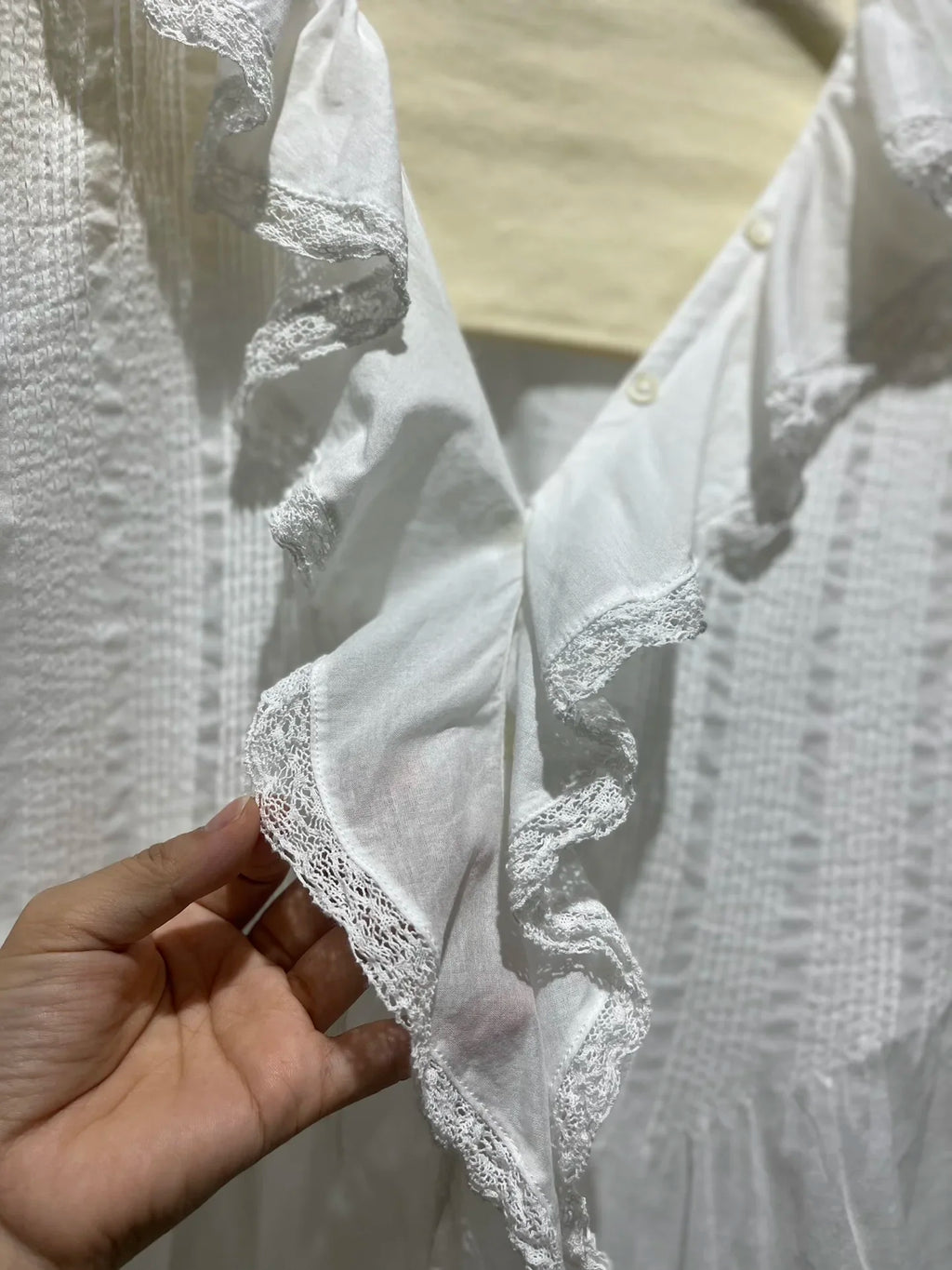 Lace Stitching Women's Pleated Blouse Summer Ruffles Edge V-Neck Puff Sleeve Casual Female Shirt