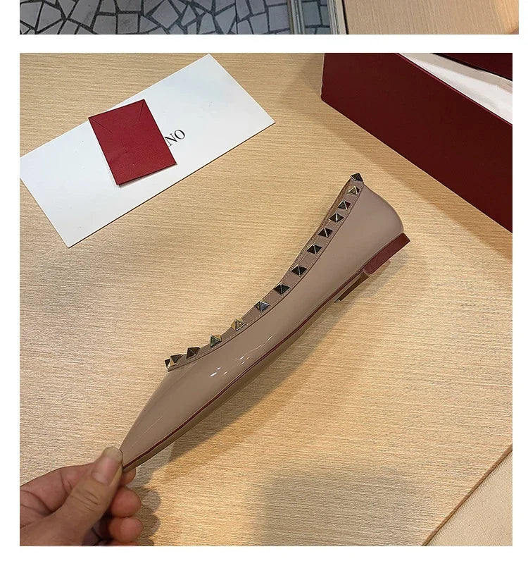 Women's Flat Shoes luxury woman shoes Leather Brand Rivet Flat Shoes Comfortable Casual Outdoor Pointed Toe Shallow Ladies shoes