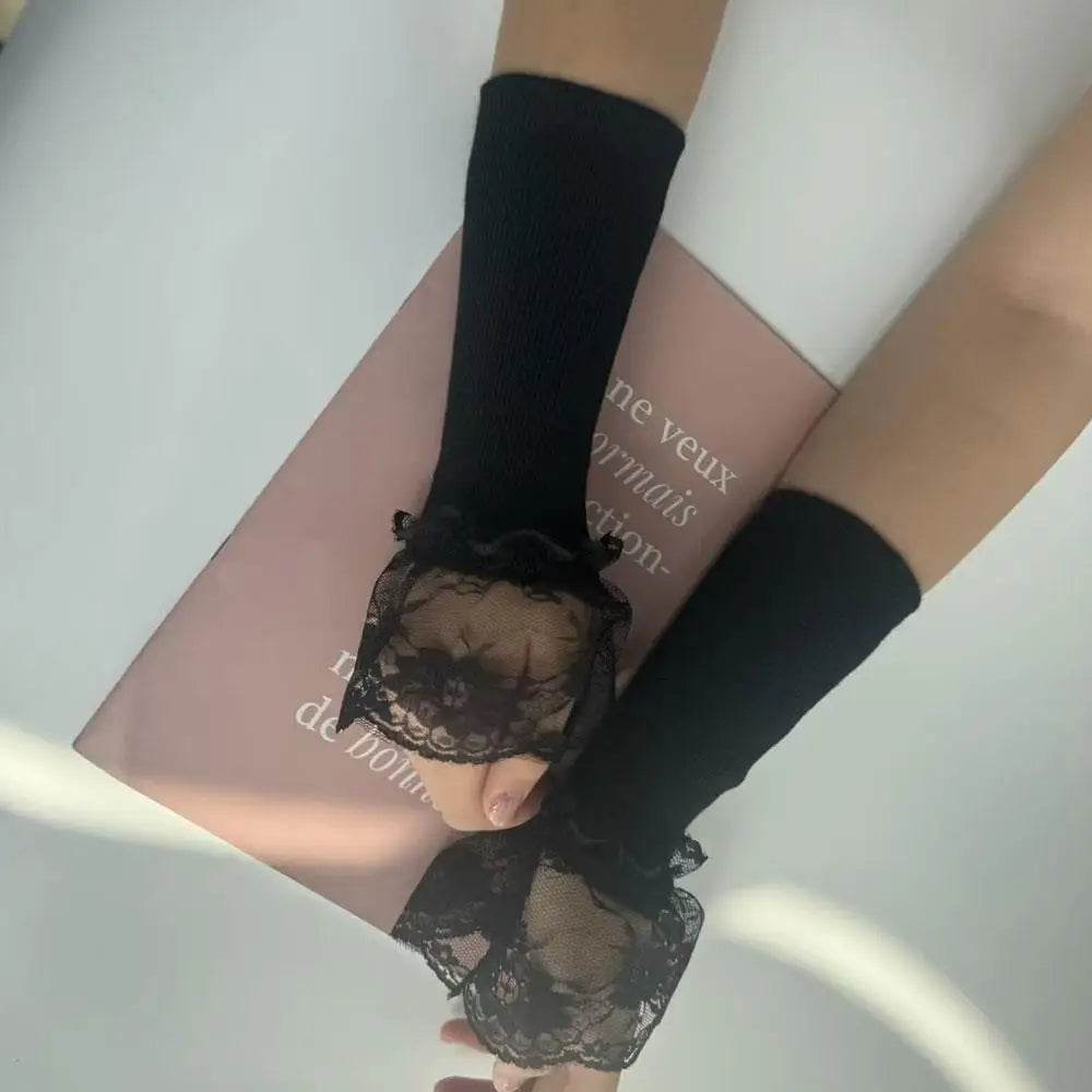 1Pair Detachable lace Cuffs Knitted Lace Flower Flared Arm Sleeves Warm Woolen Ruched False Cuffs Sweater Blouse Wrist Warmers