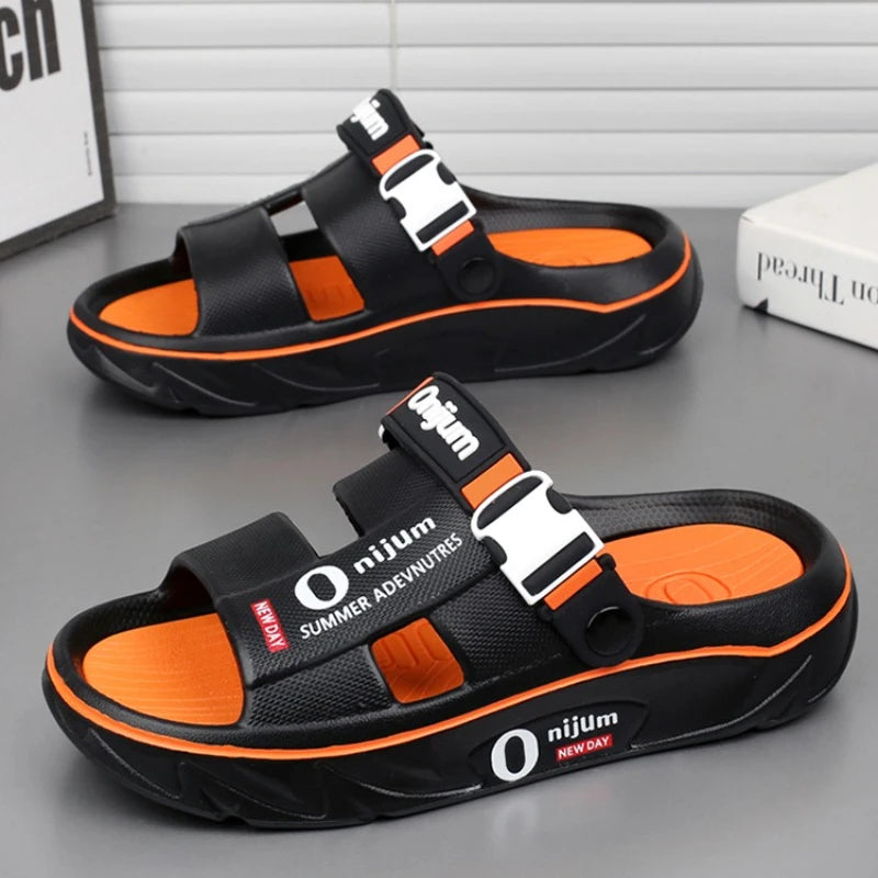 2025 New Men's Slippers Comfortable Soft Mens Beach Shoes Indoor Outdoor Clogs Massage Casual Shoes Non Slip Men Sandals Zapatos