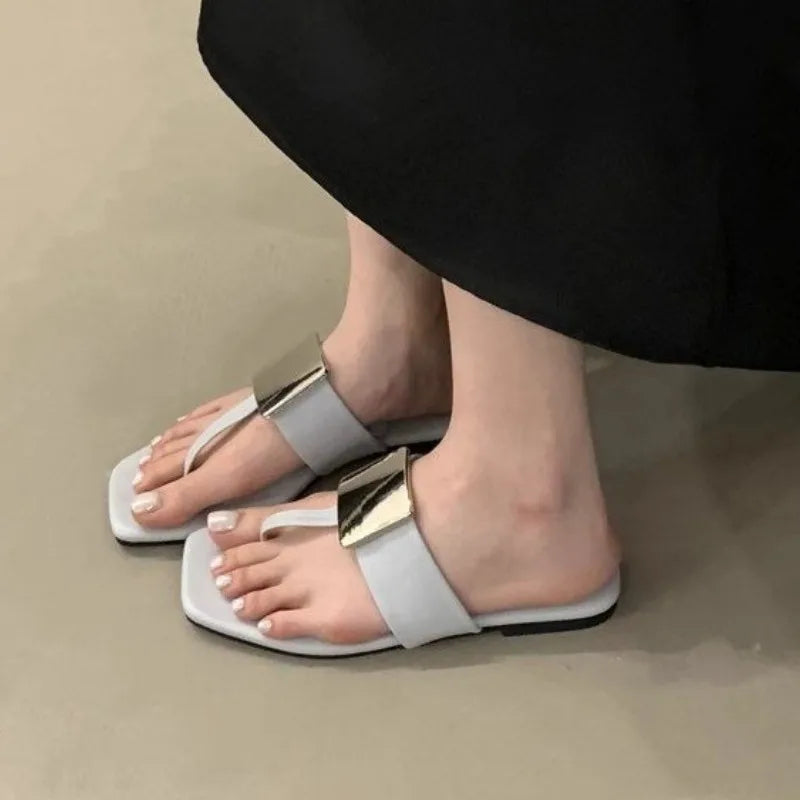 French Versatile Woman Shoe Summer New Round Toe Flat Shoes Fashion Anti Slip Women Flip Flops Simple Soft Soled Women's Sandals