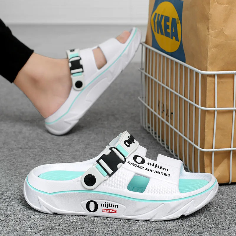 2025 New Men's Slippers Comfortable Soft Mens Beach Shoes Indoor Outdoor Clogs Massage Casual Shoes Non Slip Men Sandals Zapatos