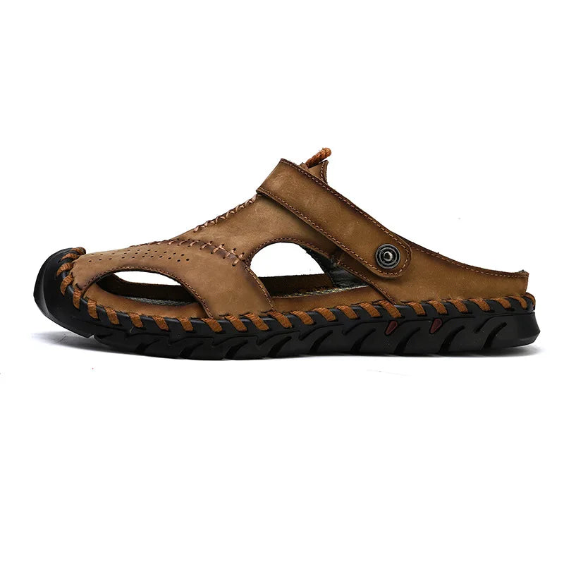 2023 Sandals Summer Men Leather  Classic Men Shoes Slippers Soft Sandals Men Roman Comfortable Outdoor Walking Footwear