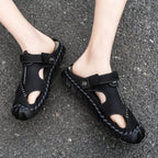 2023 Sandals Summer Men Leather  Classic Men Shoes Slippers Soft Sandals Men Roman Comfortable Outdoor Walking Footwear