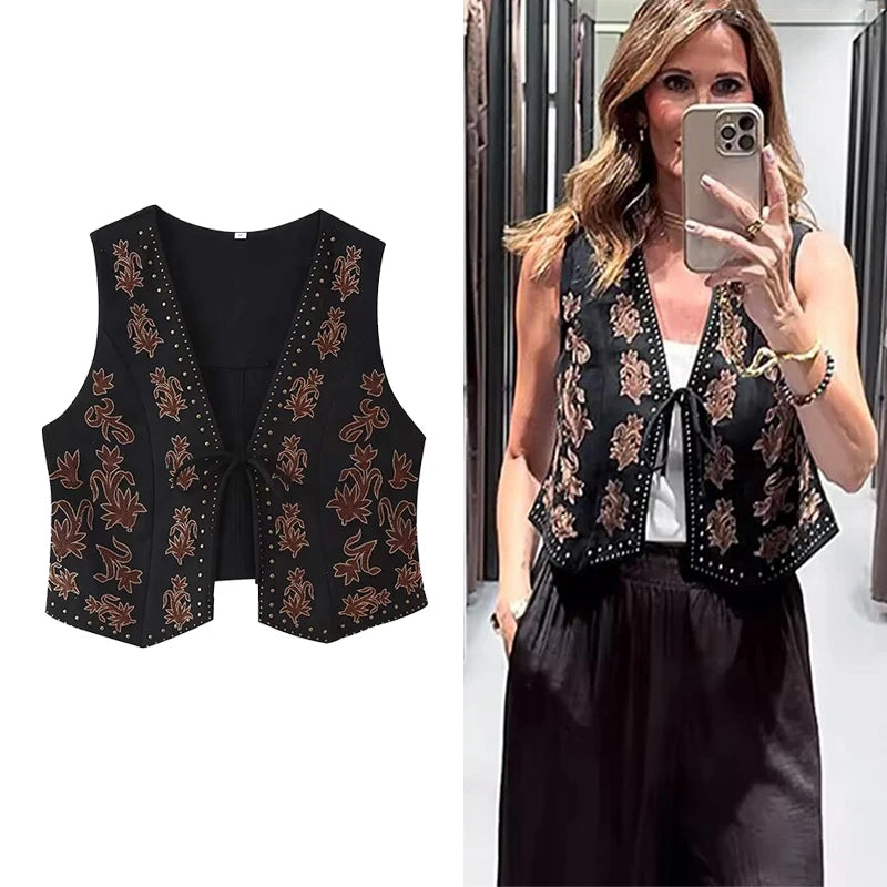 Women Fashion Embroidery Vest Suede Texture V-neck Waistcoat Sleeveless High Street 2025 New Vests Coat Female Tank Top
