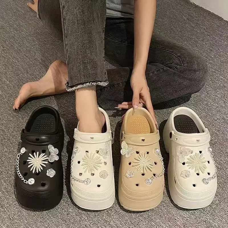 Women Slippers Cute Cartoon Platform Fashion Clogs Summer Shoes Woman Beach Slides Thick Bottom DIY Flower Female Street Sandals