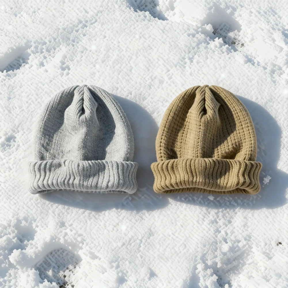 2 solid color winter warm knitted hats, made of soft fabric, suitable for outdoor sports, cycling, hiking, camping, and more.