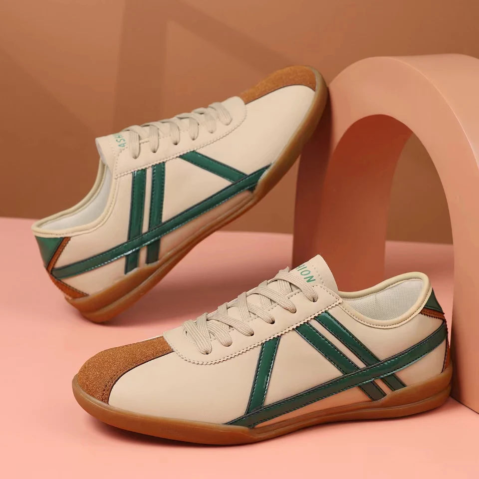 Men's shoes 2025 New Style Fashionable Casual shoes  Men's Outdoor Walking shoes Sports shoes Comfortable and Durable for Men 10