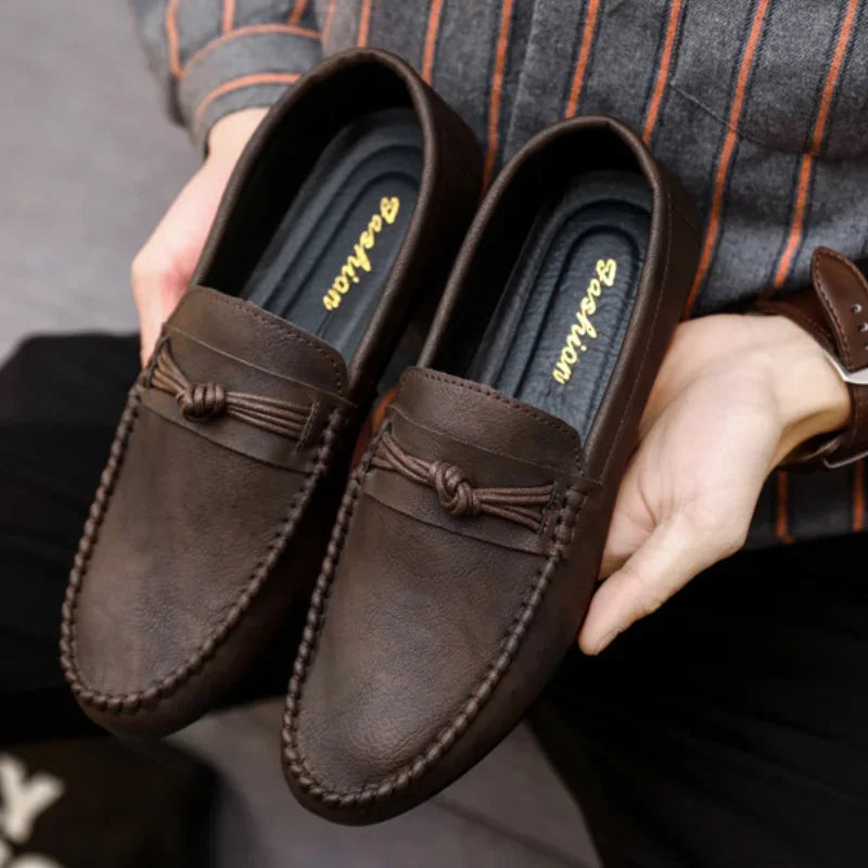 Men's Shoes 2025 Mens Moccasins Comfortable Slip-on Driving Shoes Fashion Men Casual Shoes Summer Versatile Zapatos Para Hombres