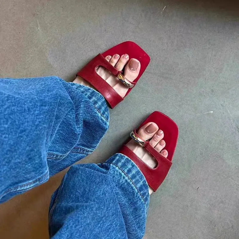 Women Slippers Casual Anti-slip Designer Slippers Comfortable Outdoor Sandals Fashion Elegant Flat Shoes Summer New Slides Women