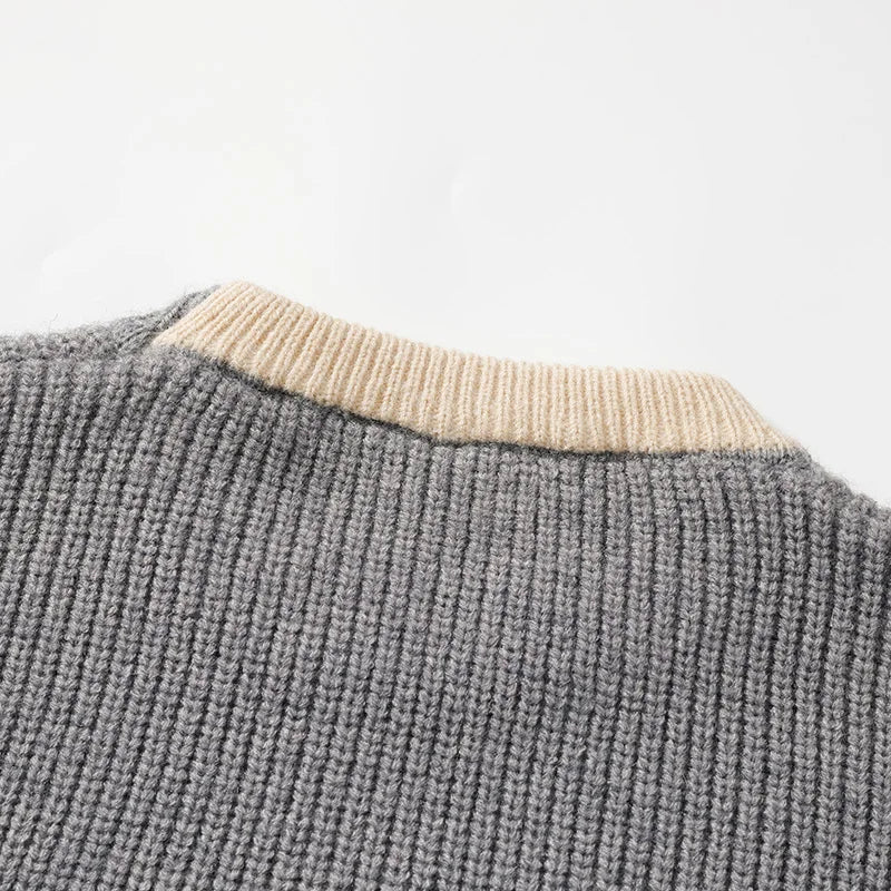 Winter Fashion Trend Outdoor Round Neck Pullover Knitted Sweater Comfortable Versatile Windproof Breathable and Warm Sweater