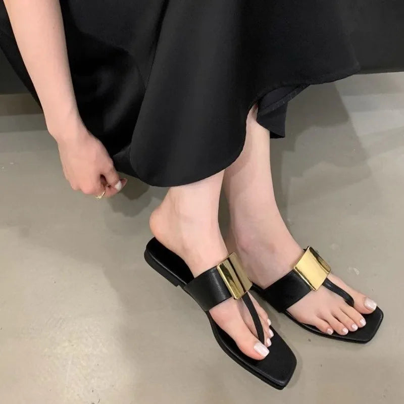 French Versatile Woman Shoe Summer New Round Toe Flat Shoes Fashion Anti Slip Women Flip Flops Simple Soft Soled Women's Sandals