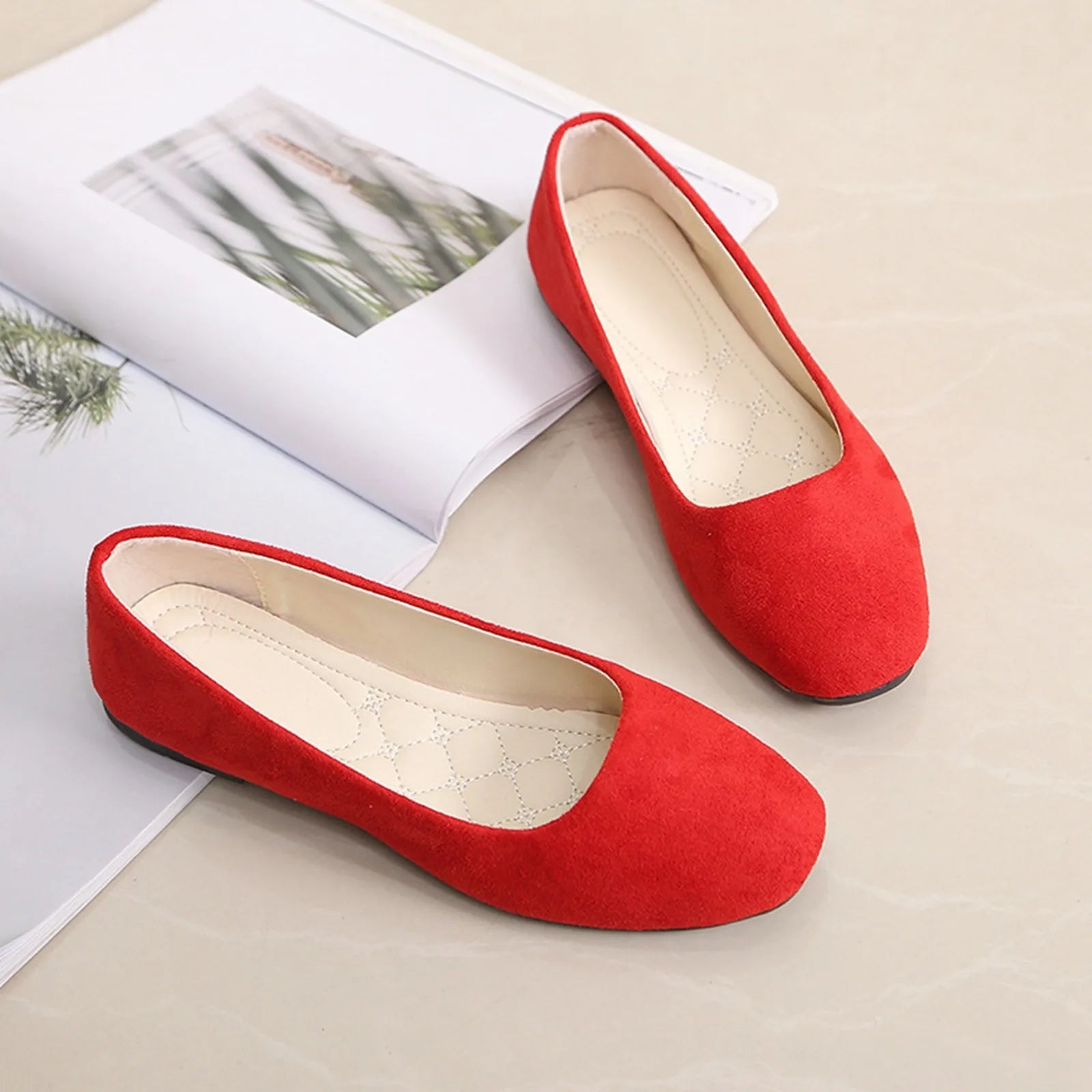 Woman Flats Casual Round Toe Cute Flats Flock Mocasines Ballerina Church Flats Female Suede Elegant Soft Sole Mom Shoes