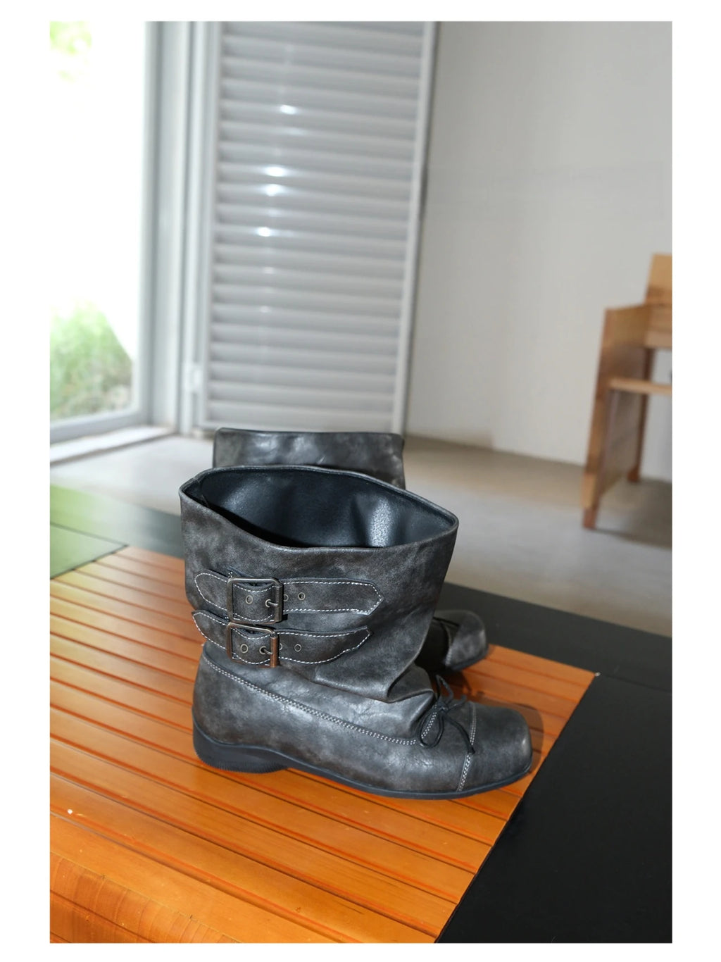 Flats Women Ankle Boots Fashion Designer Punk Boots Winter Woman Chelsea Boots 2025 Trend New Buckle Gladiator Motorcycle Botas