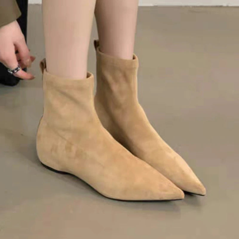 Women Flats Pointed Toe Boots Sexy Suede Ankle Boots Designer 2025 New Winter Shoes Chelsea Elegant Party Woman Fashion Botas
