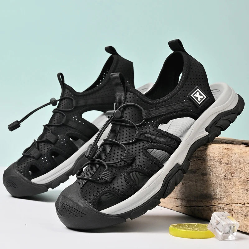 Handmade Sandals Men Breathable Summer Shoes Man Outdoor Men Sandals Antiskid Beach Sandals Hollow Shoes Collision Avoidance