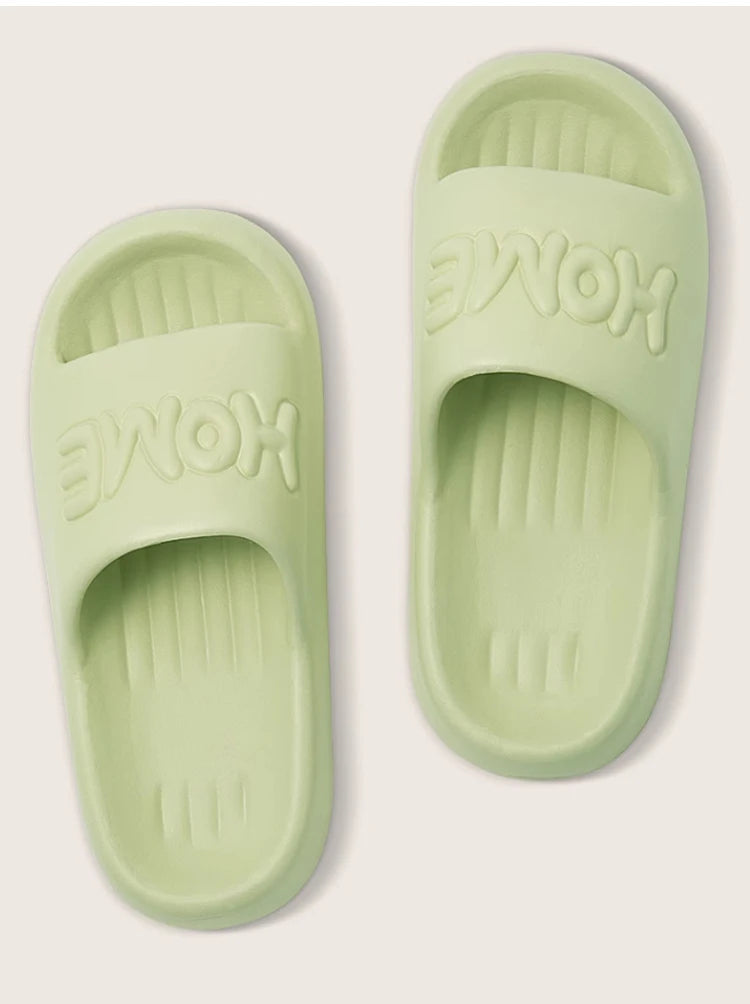 Slippers Woman  Cute Home Bear 2025 Summer Beach Slides Indoor Soft Sole Non Slip Eva Sandals Men Male Flip Flops Shower Shoes