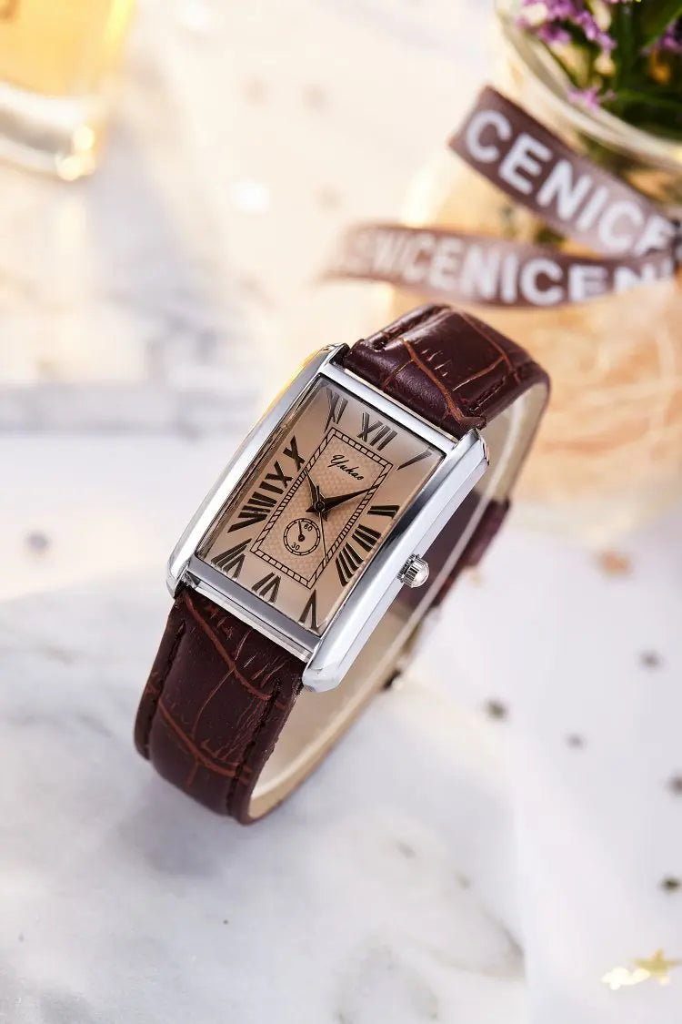 Fashion Couple Watch Luxury Rectangle Dial Women Quartz Watch Men Leather Band Casual Women Leather Wristwatch Relogio Masculino
